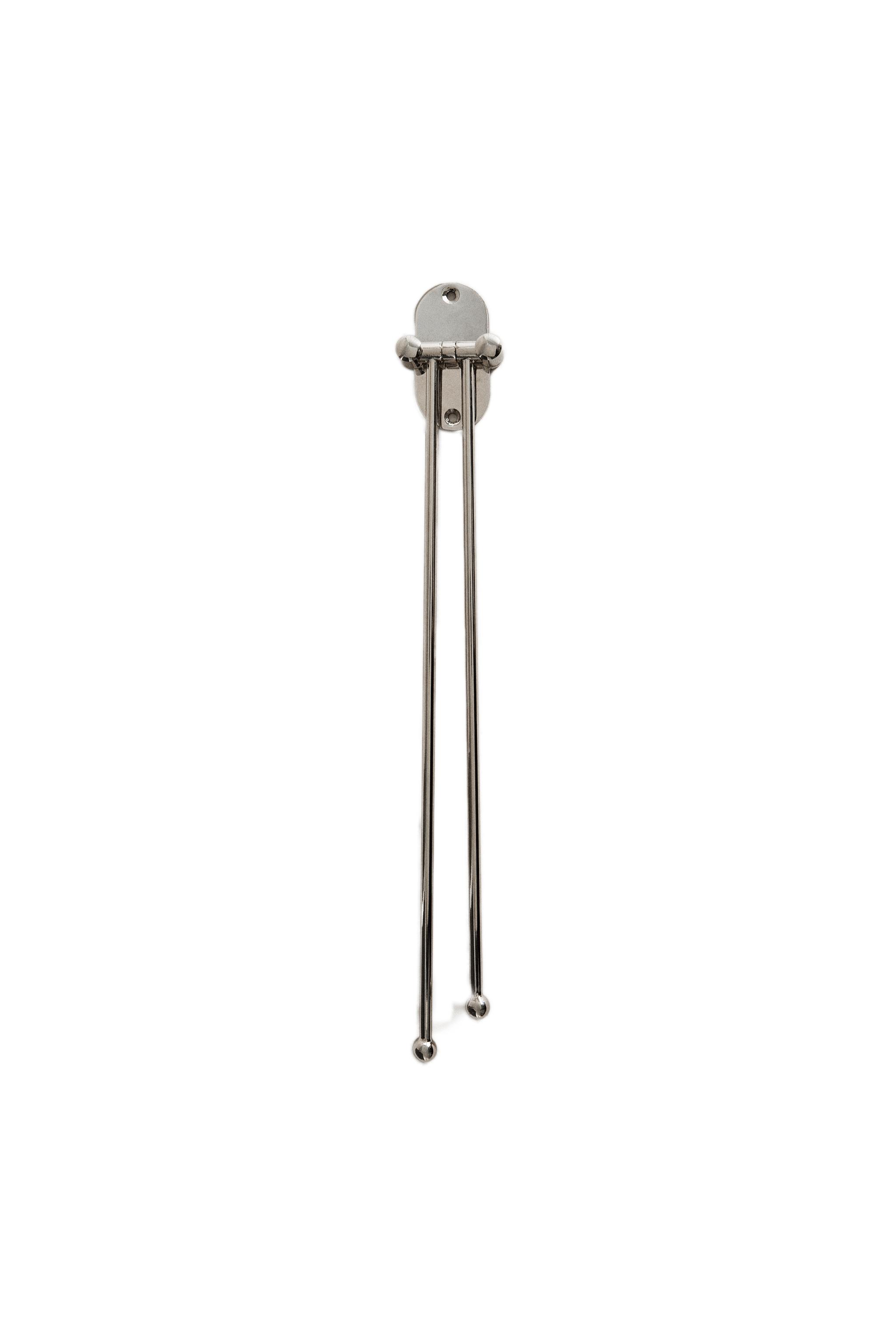 SHINY METAL WALL TOWEL RACK